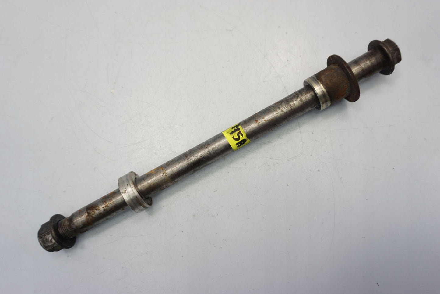 TRIUMPH SPEEDMASTER 865 02-11 Hinterachse Achse hinten Radachse rear axle 6