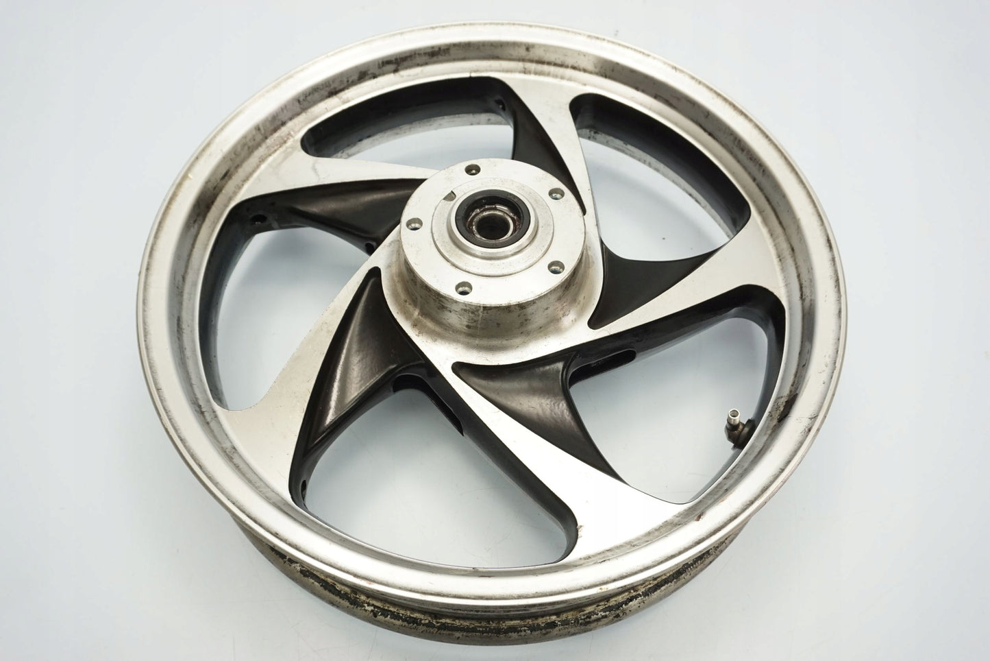 TRIUMPH ROCKET III Felge vorne Wheel Vorderrad 10