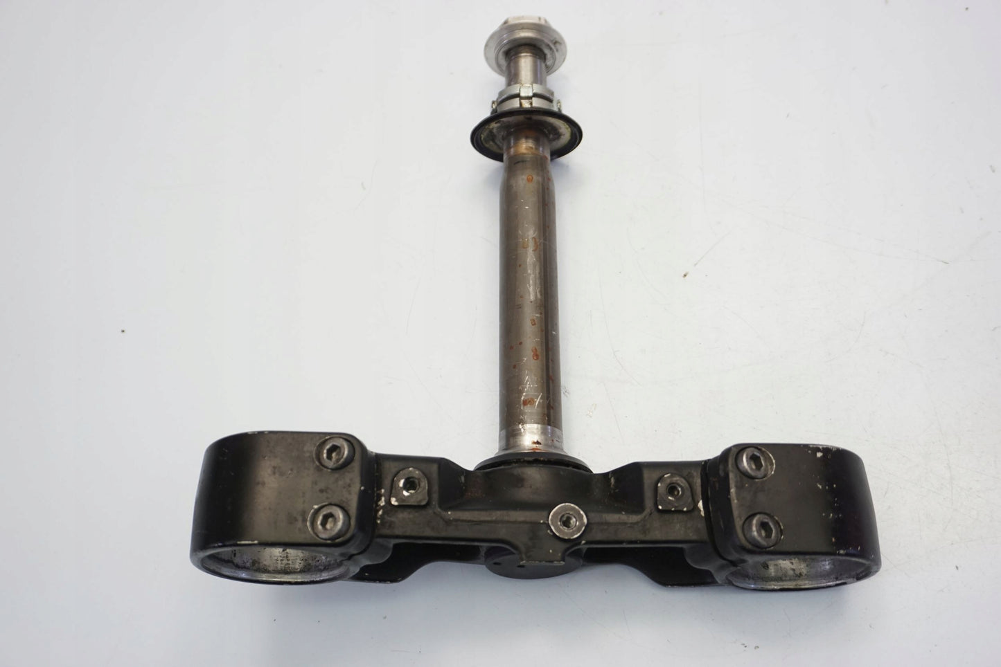 YAMAHA MT-01 1700 05-12 untere Gabelbrücke Triple Clamp unten 8