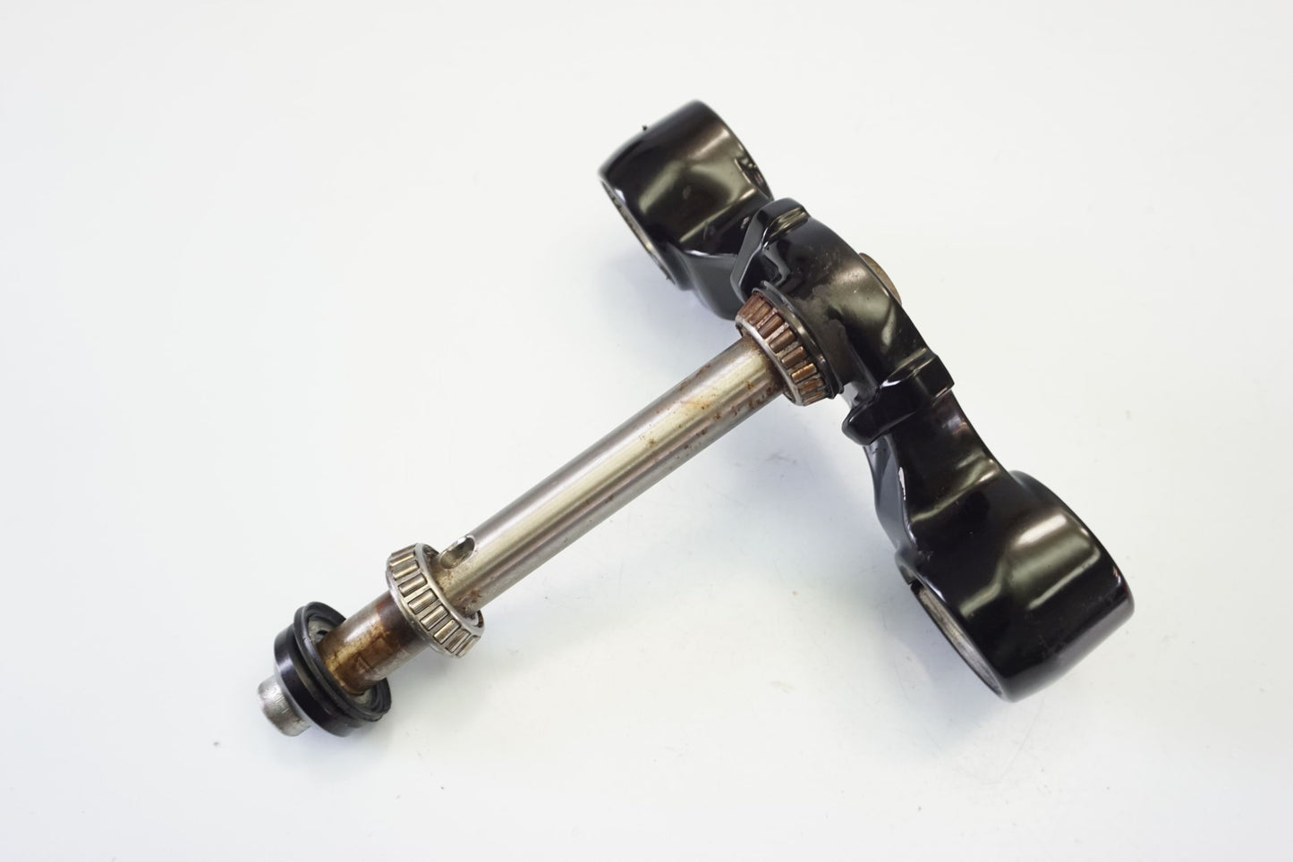 HARLEY DAVIDSON SPORTSTER 1200 17- untere Gabelbrücke Triple Clamp unten 8