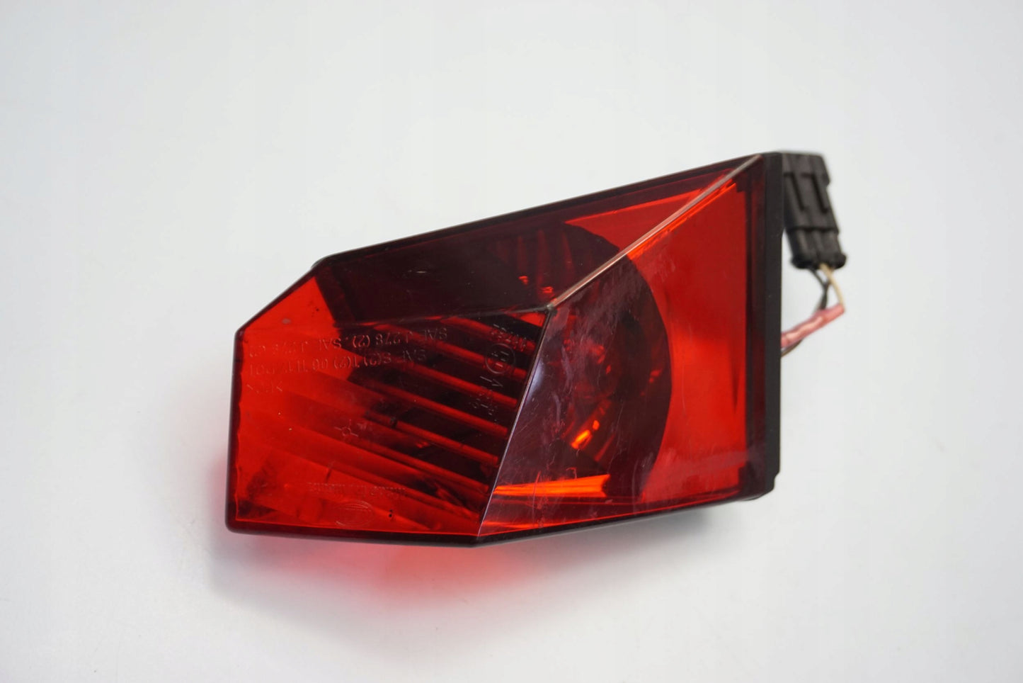 CAN-AM SPYDER RS 990 Rücklicht links 11