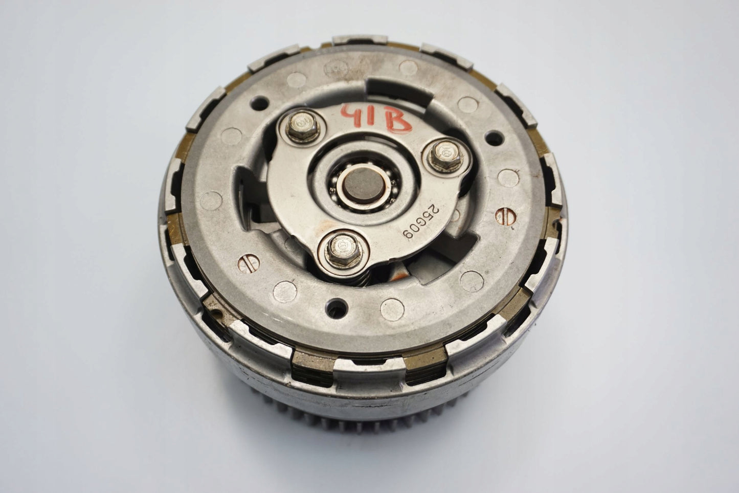 DUCATI DIAVEL 1200 Kupplung Kupplungskorb Clutch 8