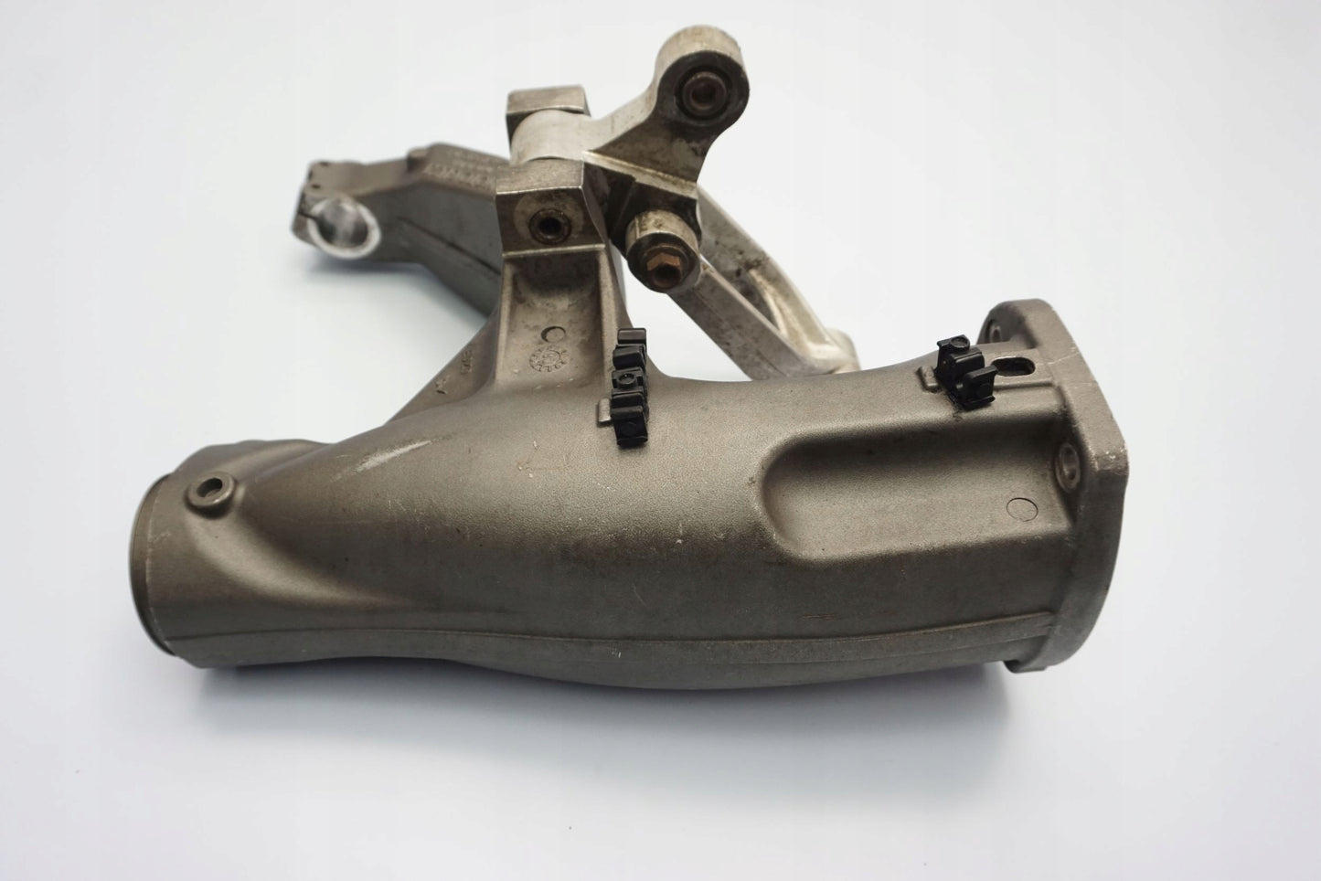 MOTO GUZZI BREVA V 1100 Schwinge Hinterradschwinge swing arm 9