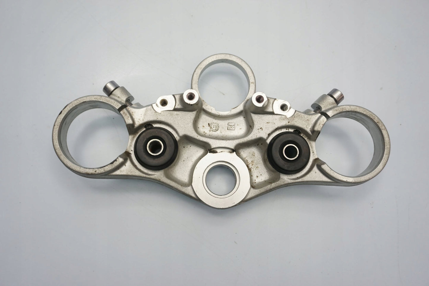 TRIUMPH SPEED TRIPLE 1050 R 11-16 obere Gabelbrücke Triple Clamp oben 8