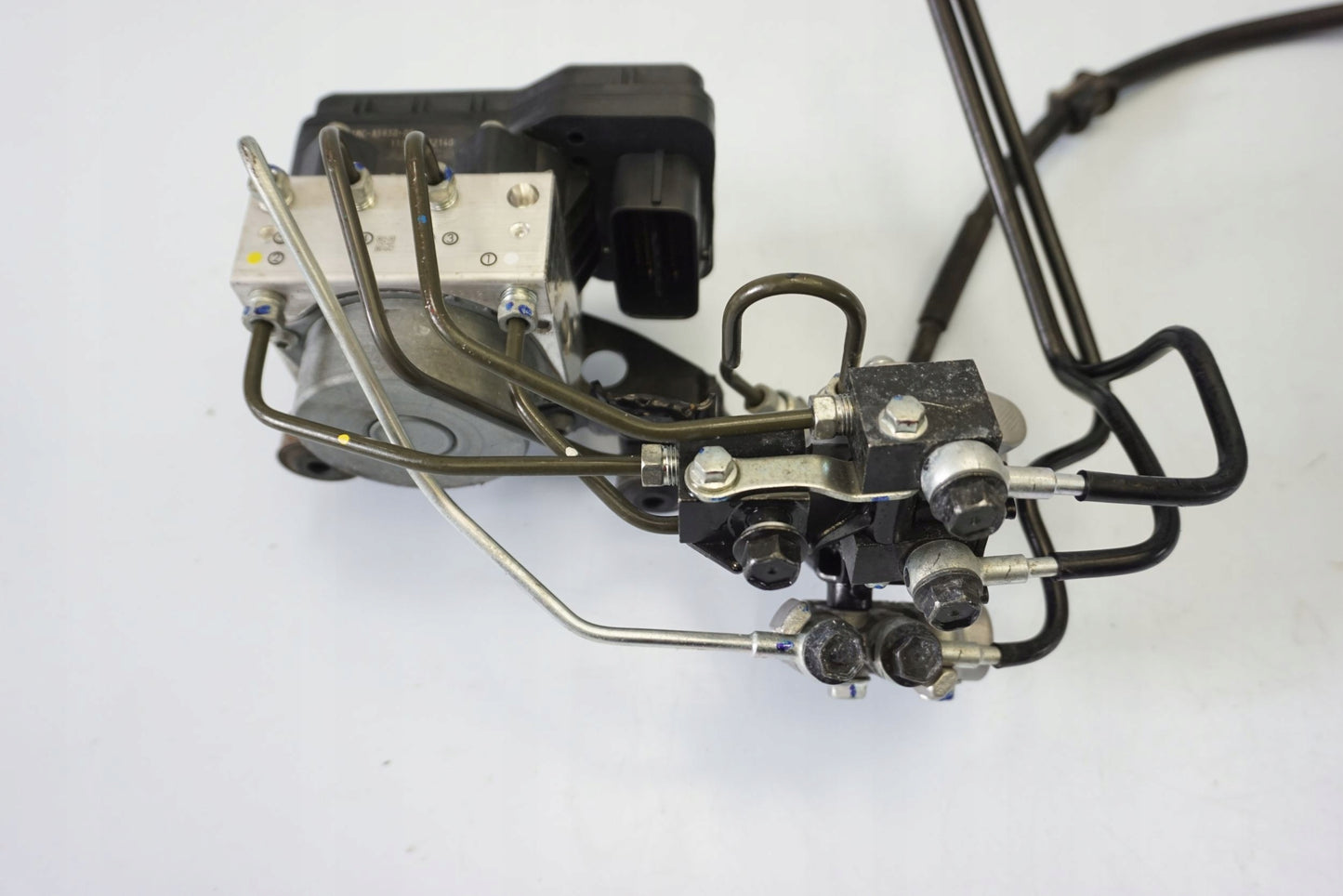 YAMAHA FJR 1300 16- ABS Pumpe Druckmodulator 11