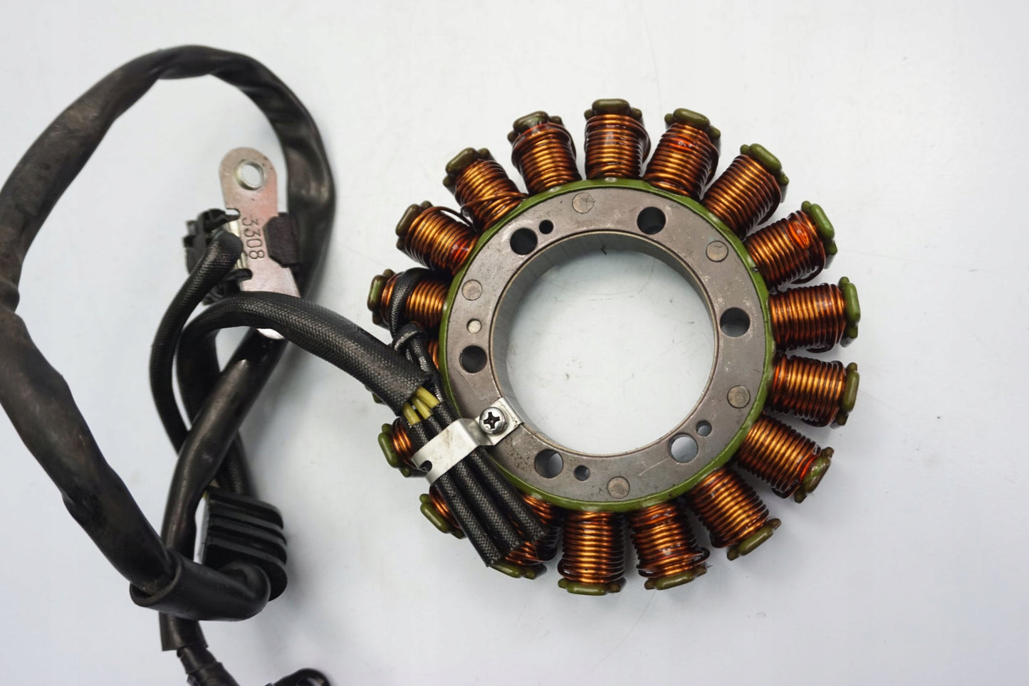 APRILIA DORSODURO 750 08-15 Lichtmaschine Stator Generator Lima Alternator 7
