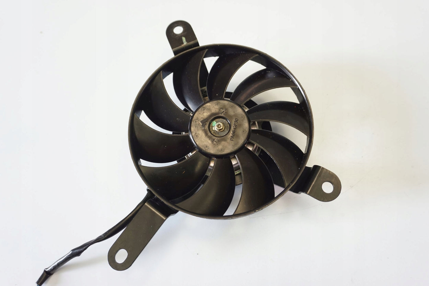 DUCATI MONSTER 1200 S 14-17 Lüfter Ventilator Kühlerlüfter 7