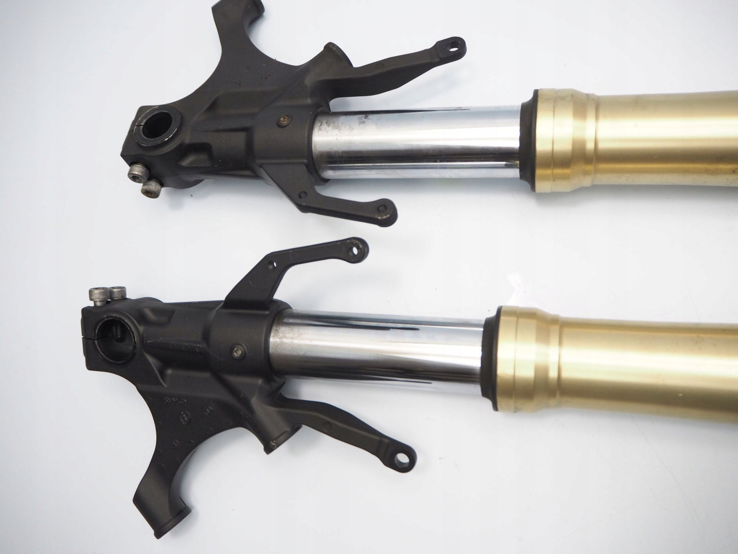 YAMAHA YZF-R1 RN12 04-06 Gabel Gabelholme Fork 15