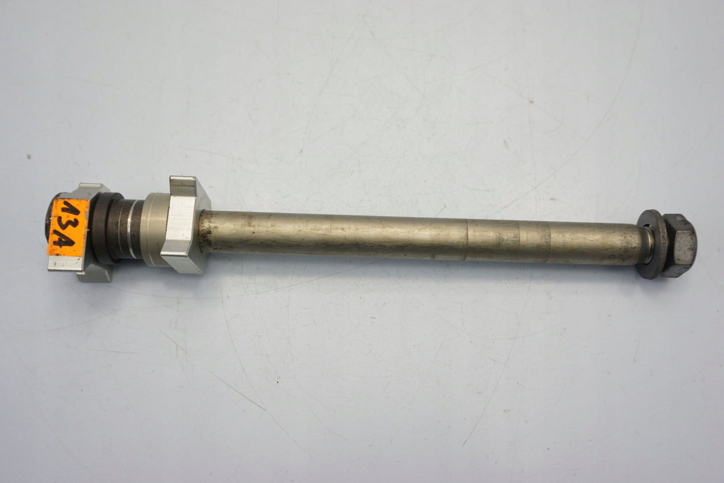 TRIUMPH TIGER 800 15-17 Hinterachse Achse hinten Radachse rear axle 6