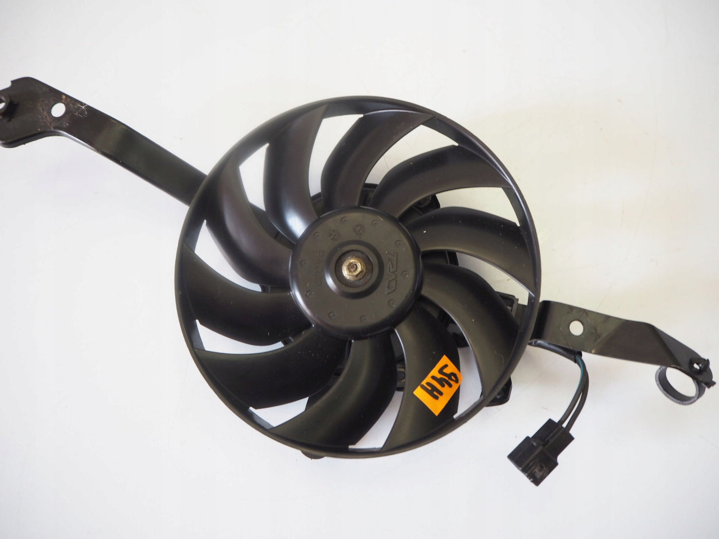 TRIUMPH SPEED TRIPLE 1050 11-16 Lüfter Ventilator Kühlerlüfter 8