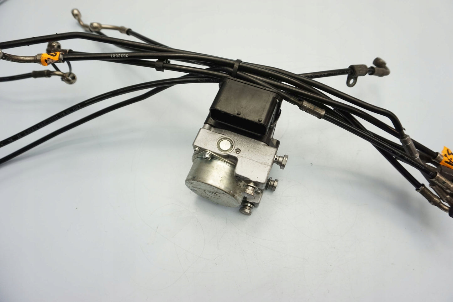 TRIUMPH TIGER EXPLORER 1200 12-17 ABS Pumpe Druckmodulator 5