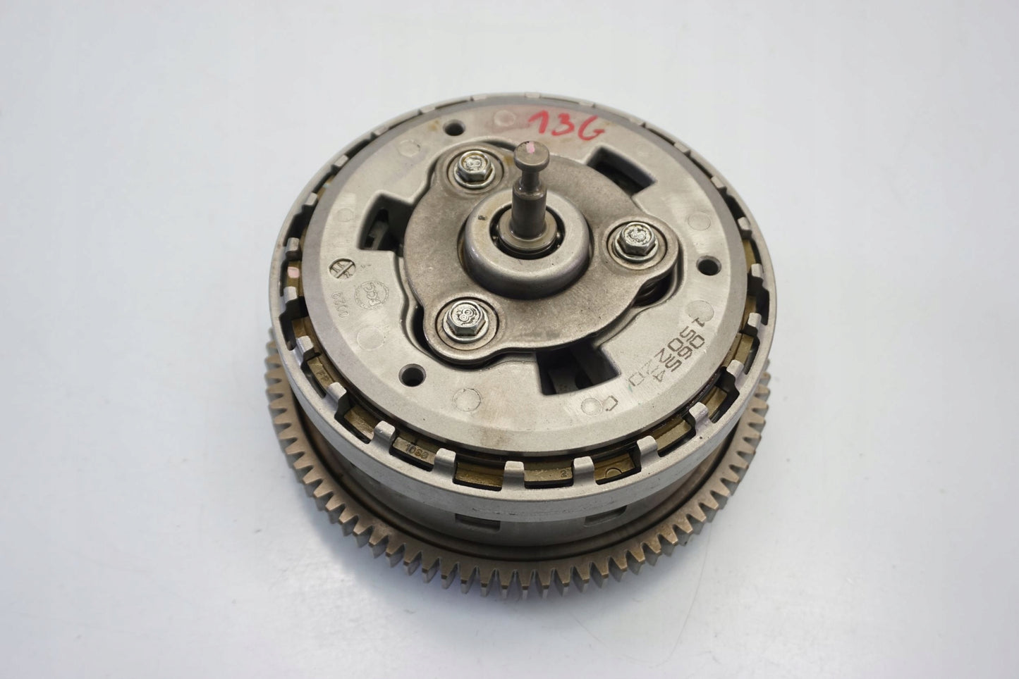 KAWASAKI Z 650 20-22 Kupplung Kupplungskorb Clutch 8