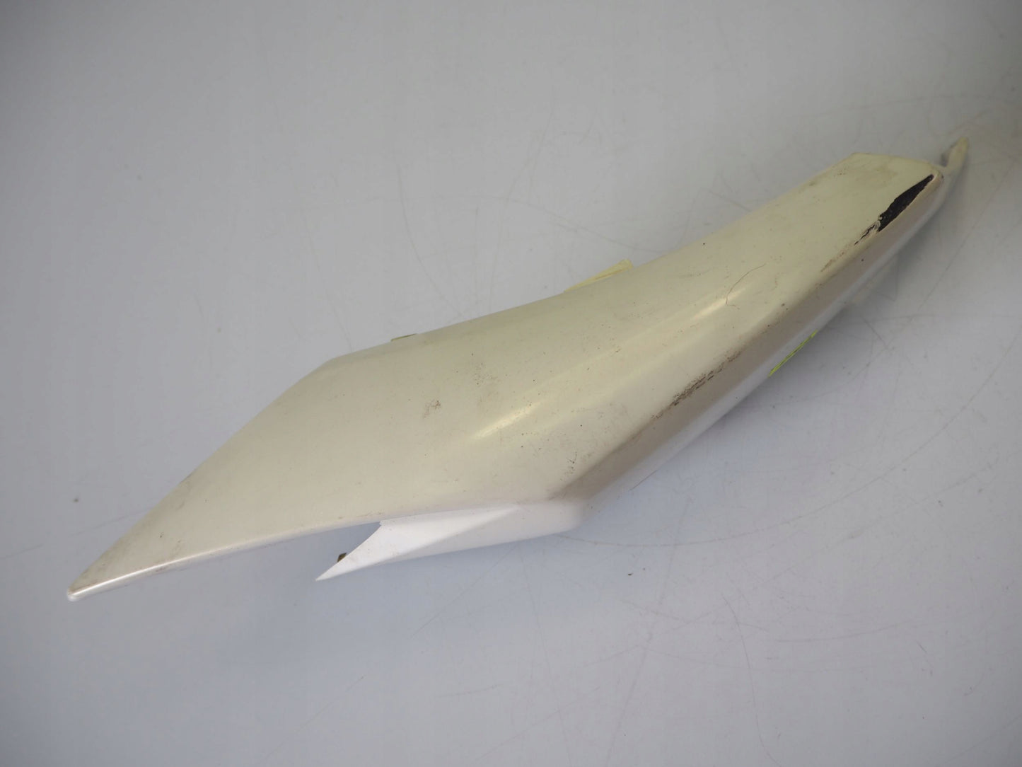 SUZUKI GSX-R 600 750 K8 K9 L0 Heckverkleidung Verkleidung Heck rechts 9