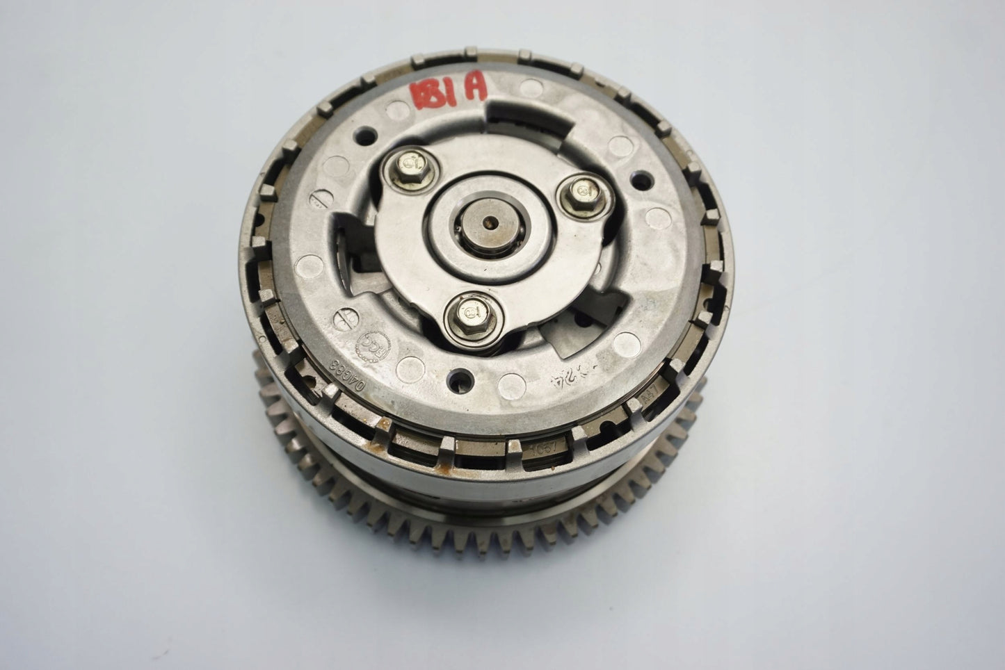 YAMAHA MT-10 16-21 Kupplung Kupplungskorb Clutch 9