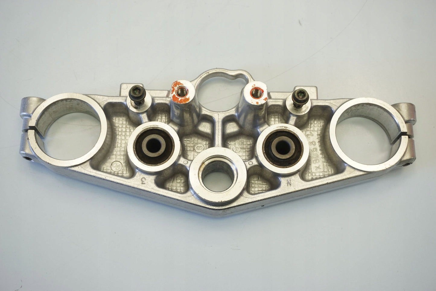 SUZUKI GSX 1400 01-08 obere Gabelbrücke Triple Clamp oben 7