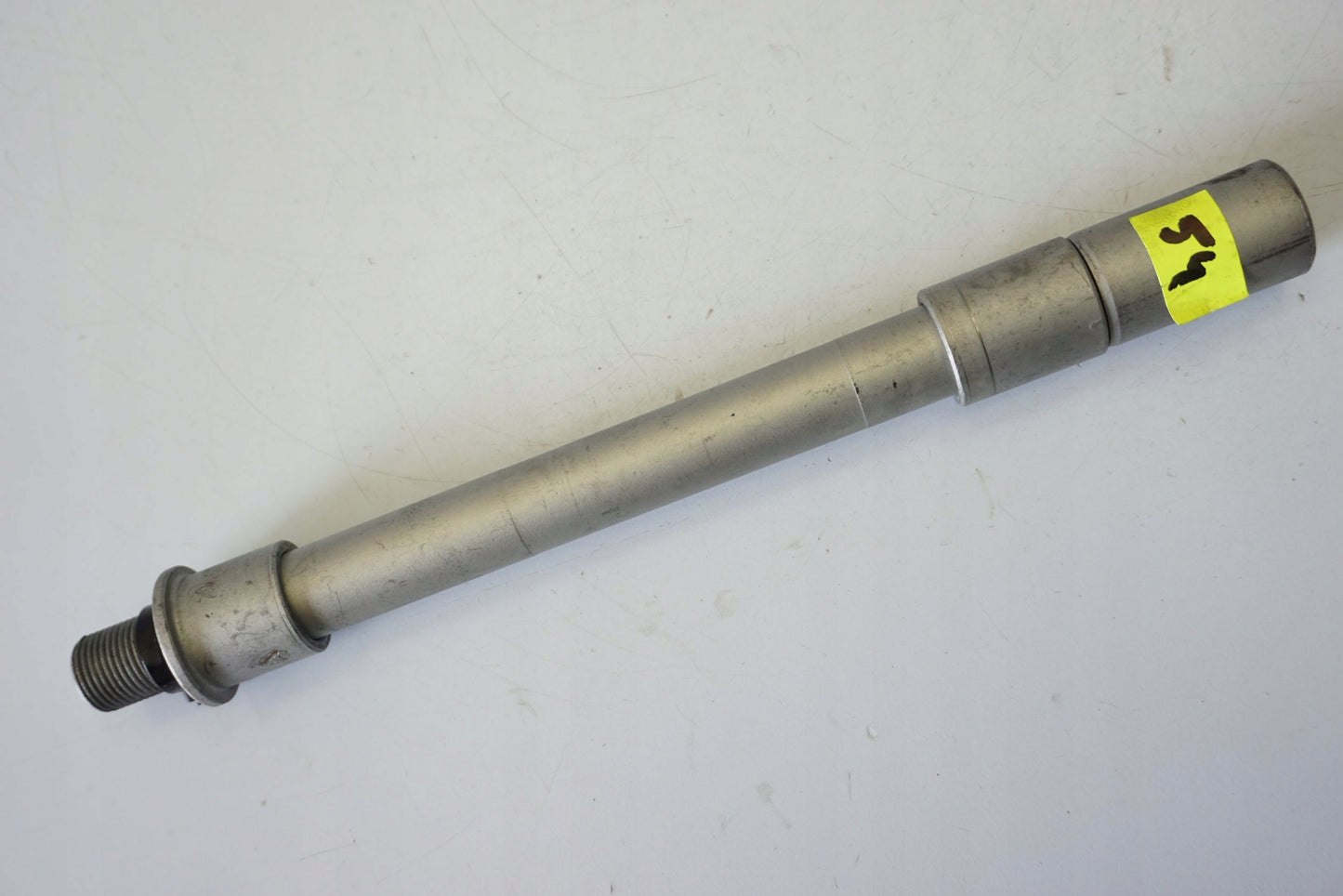 MOTO GUZZI V9 ROAMER Vorderachse Achse vorne Radachse front axle 6