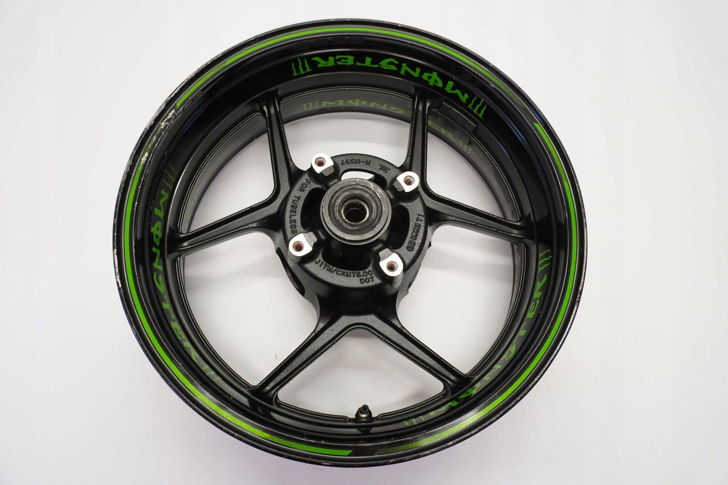 KAWASAKI Z1000 10-13 Felge hinten Wheel Hinterrad 11