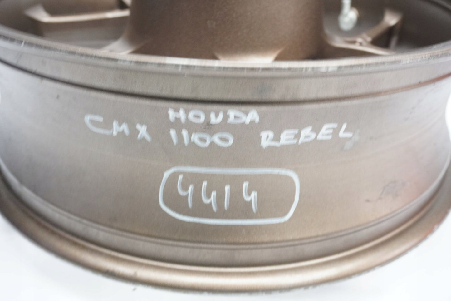 HONDA CMX 1100 REBEL DTC 23- Felge hinten Wheel Hinterrad 3