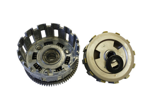 APRILIA RS 660 20- Kupplung Kupplungskorb Clutch 1