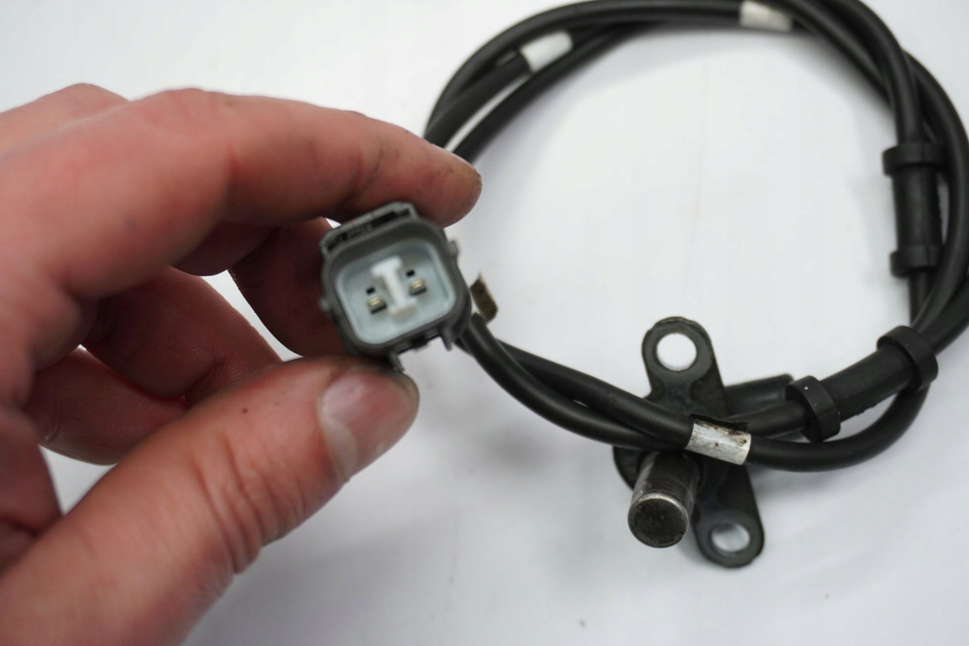 KAWASAKI ZZR-1400 PERFORMANCE SPORT 14-20 ABS Sensor hinten 5