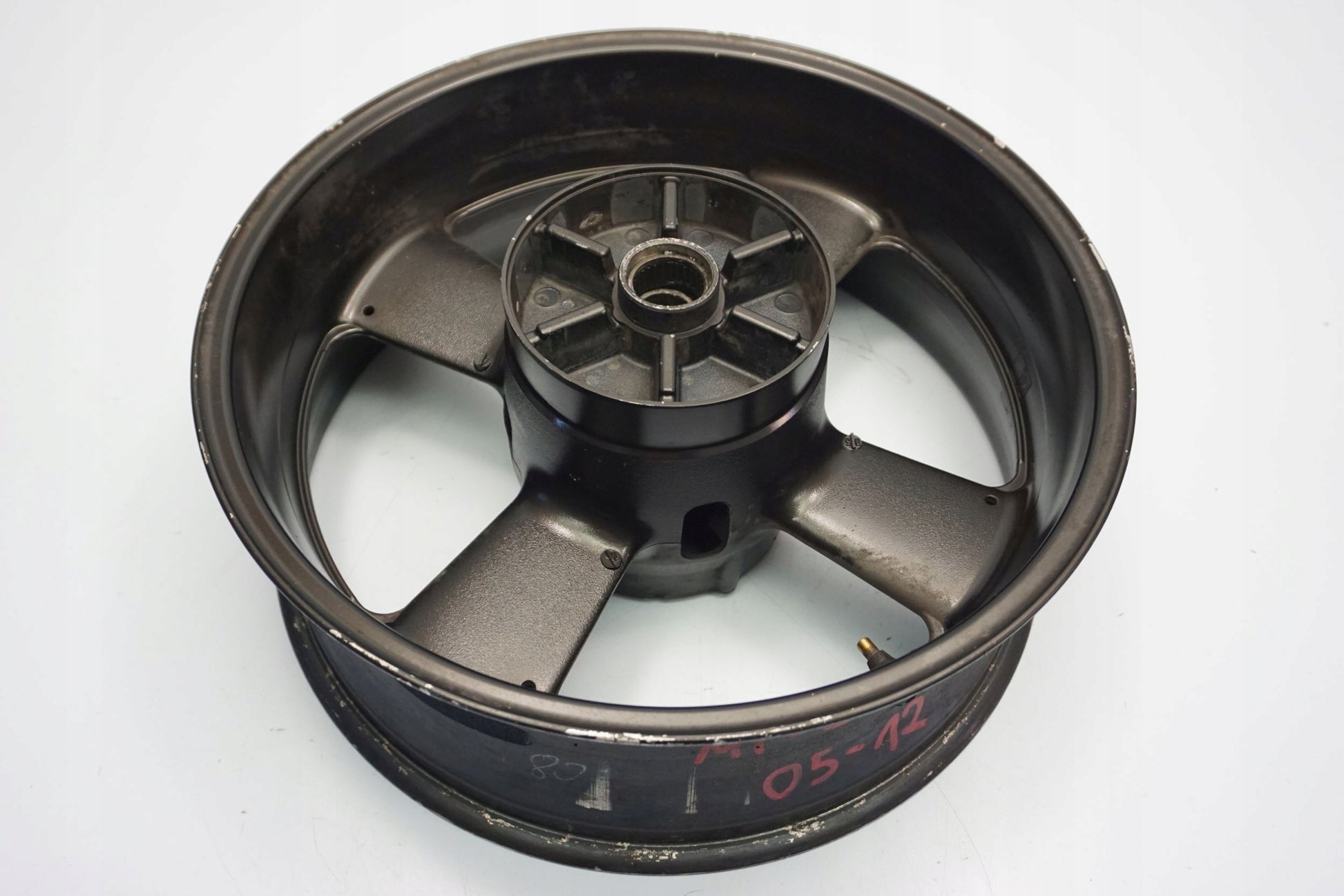 YAMAHA MT-01 1700 05-12 Felge hinten Wheel Hinterrad 11