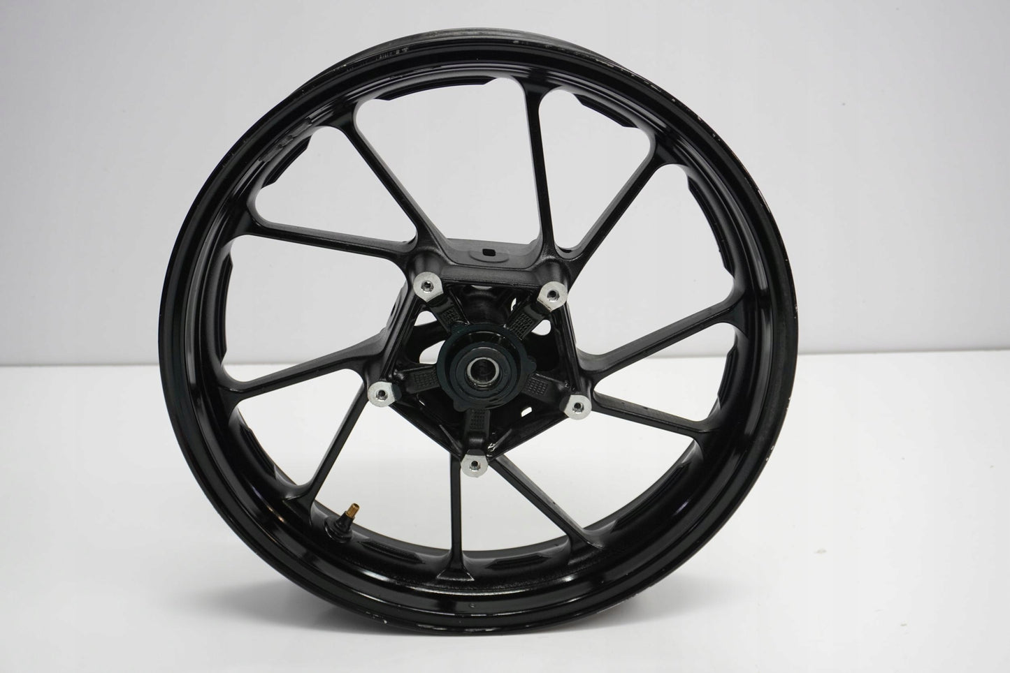 YAMAHA MT-09 13-16 Felge vorne Wheel Vorderrad 8