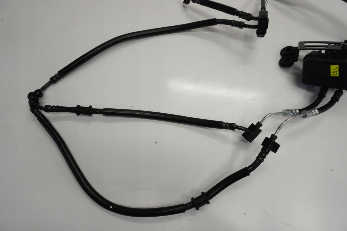 YAMAHA MT 125 20- ABS Pumpe Druckmodulator 6