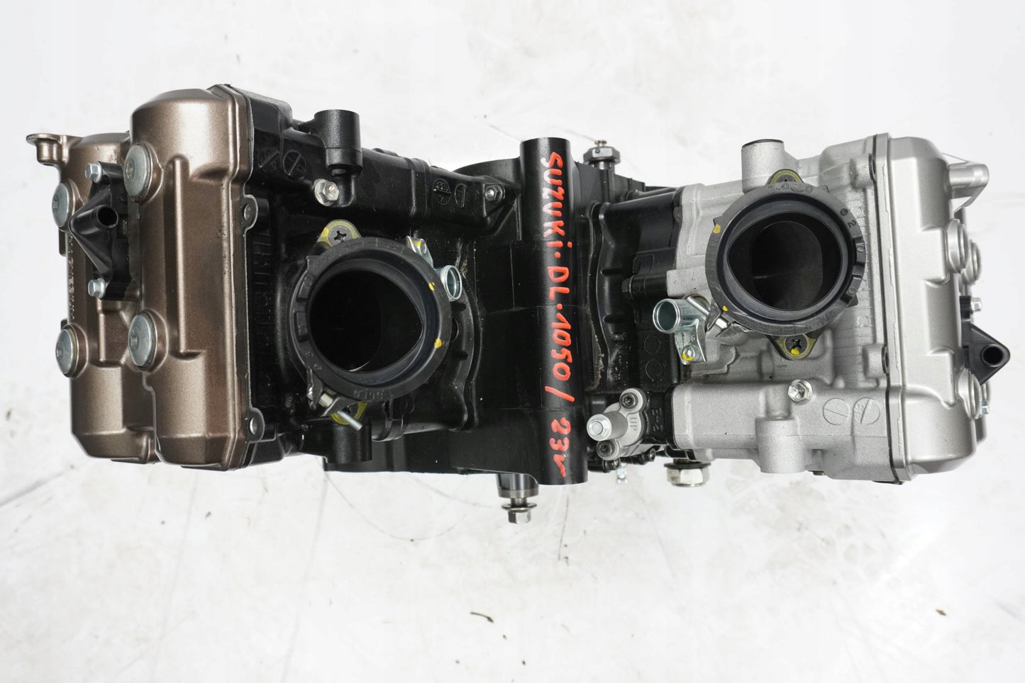 SUZUKI DL 1050 V-STROM 20- Motor Motorblock Engine 4