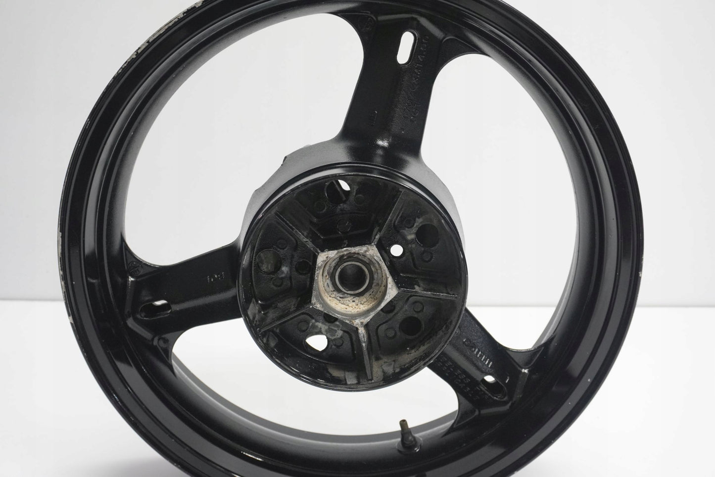 SUZUKI DL 650 V-STROM 04-11 Felge hinten Wheel Hinterrad 3