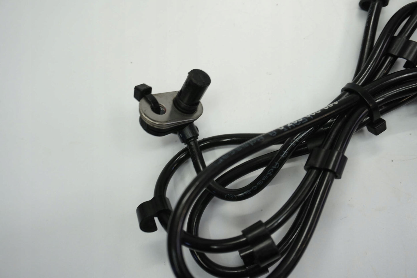 DUCATI SUPERSPORT S 937 17- ABS Sensor vorne 4