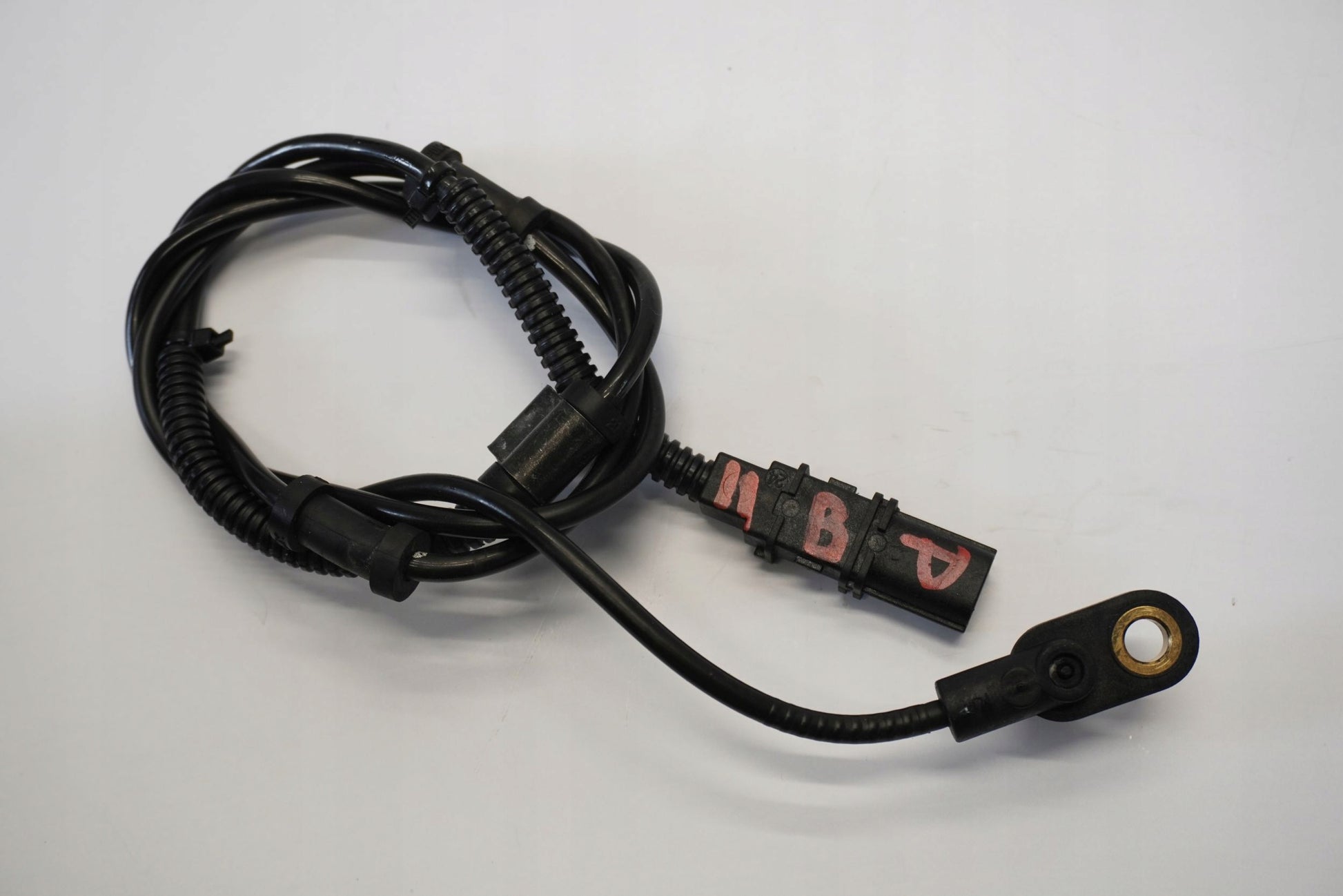 HONDA X-ADV 750 17- ABS Sensor vorne 3