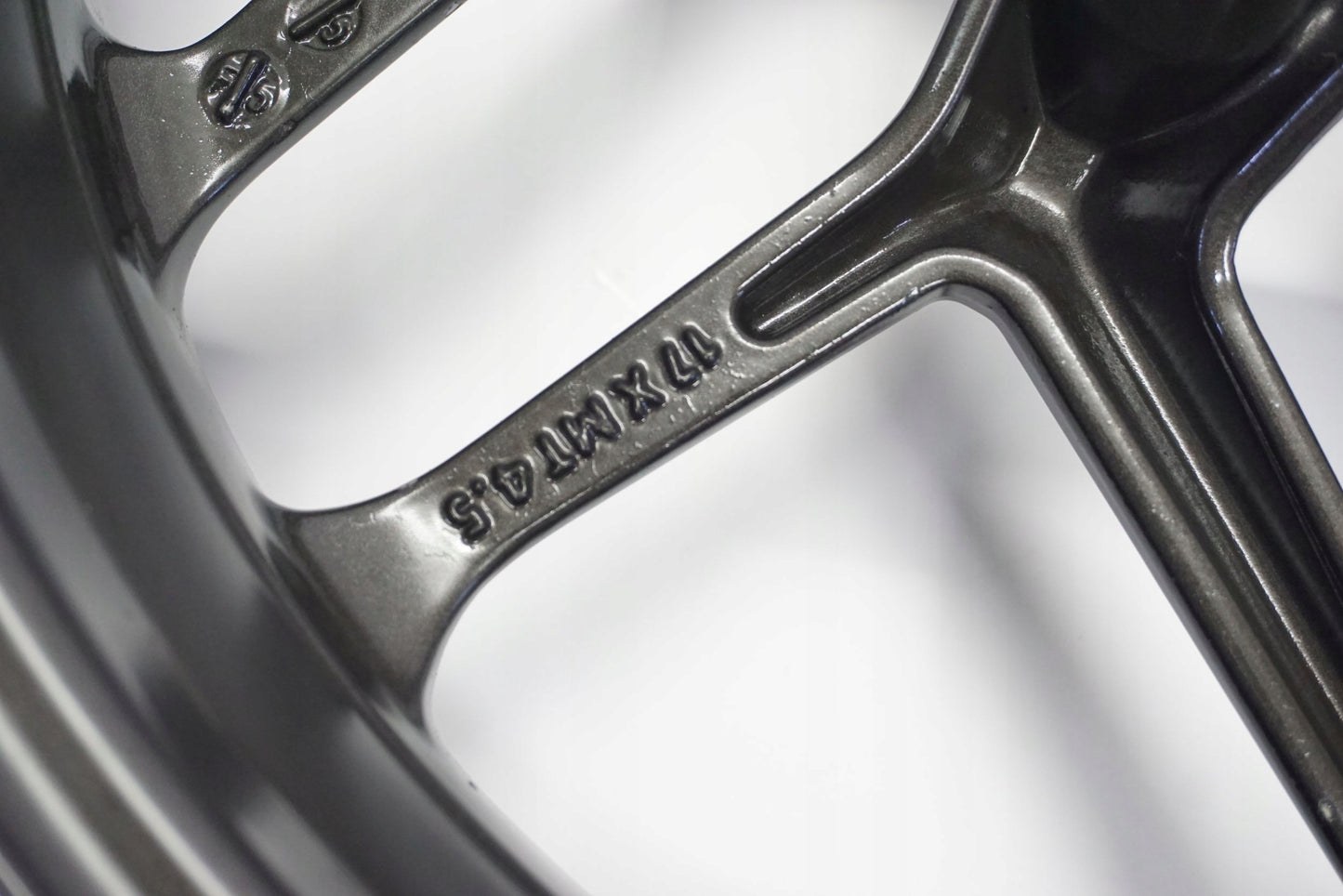 TRIUMPH TIGER 1200 XRT 18- Felge hinten Wheel Hinterrad 5