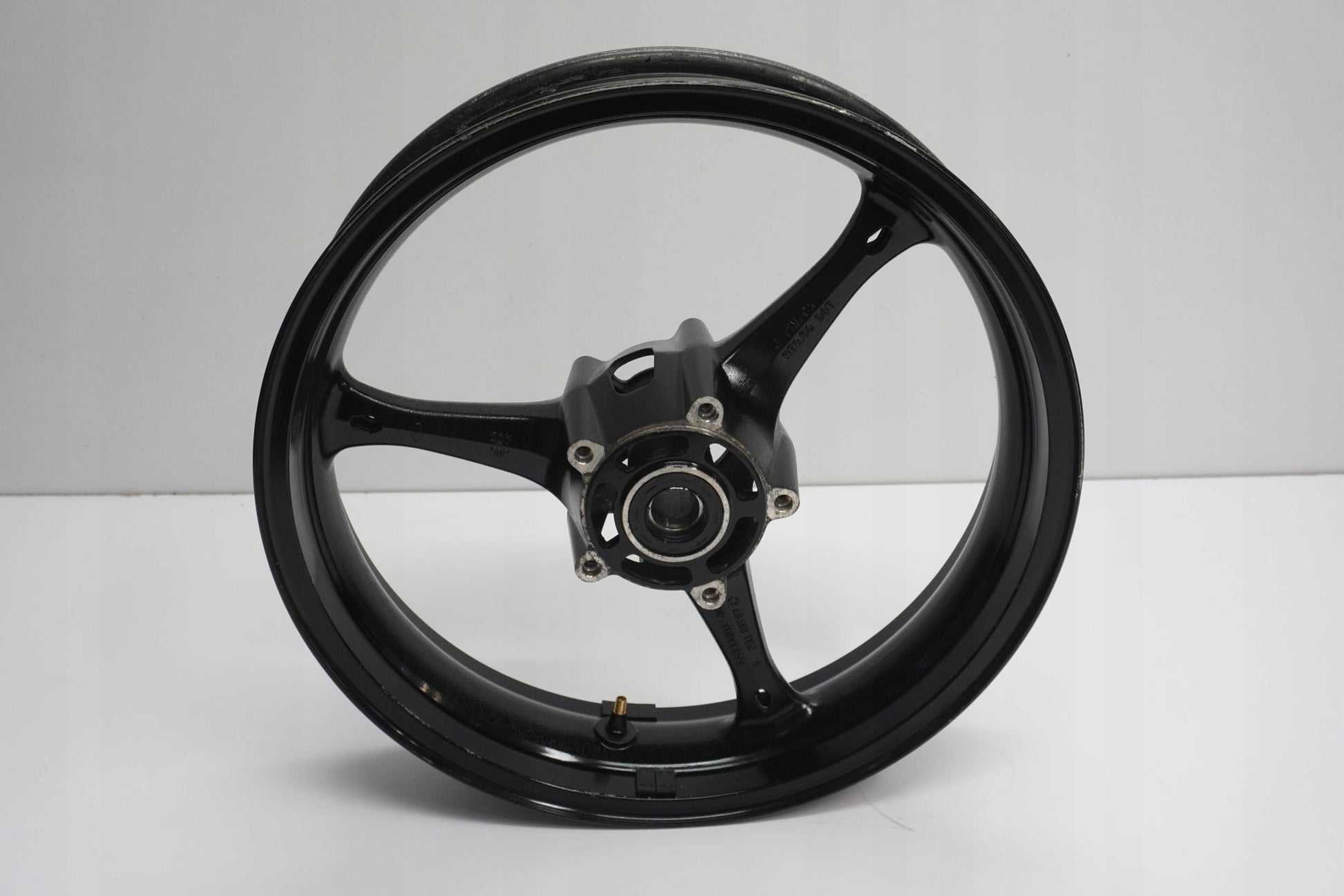 SUZUKI GSX-R 1000 K7-K8 Felge vorne Wheel Vorderrad 3