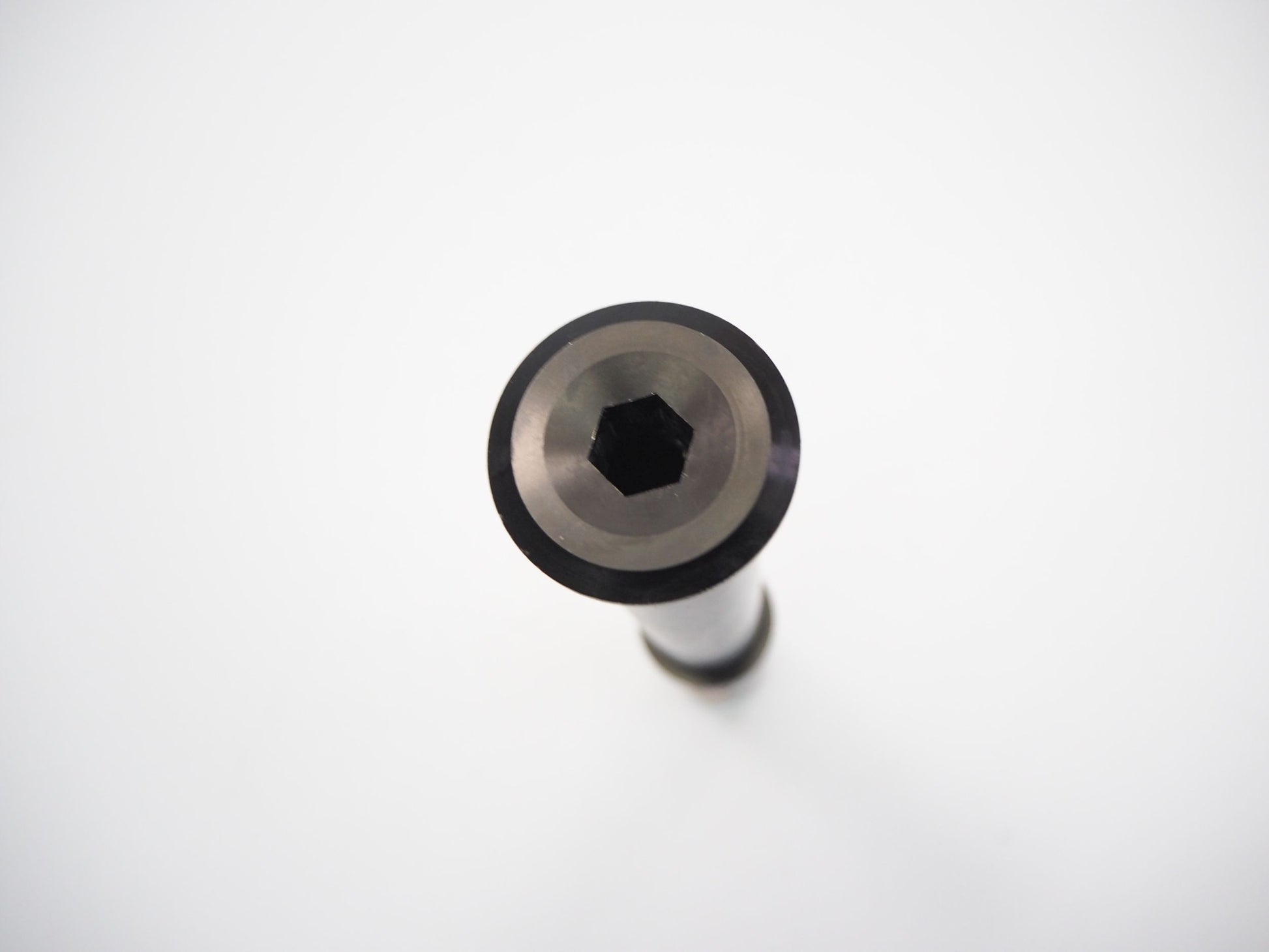 KTM 1290 SUPER DUKE 14-16 Vorderachse Achse vorne Radachse front axle 4