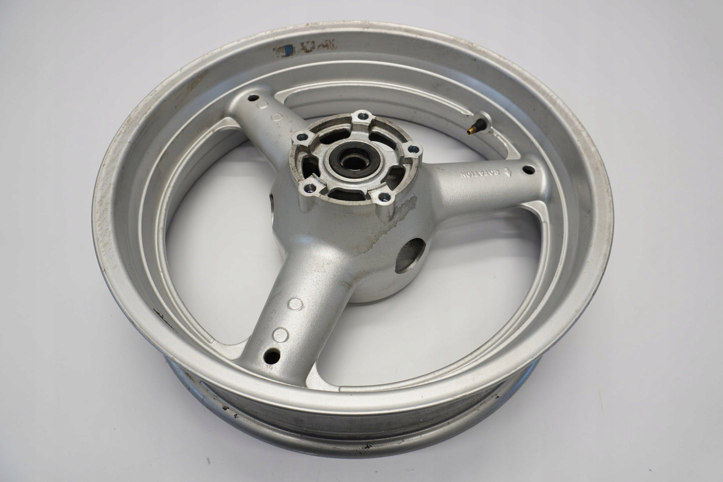 SUZUKI SV 650 03-12 Felge hinten Wheel Hinterrad 6