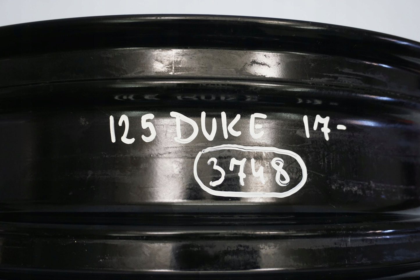 KTM 125 DUKE 17- Felge hinten Wheel Hinterrad 4