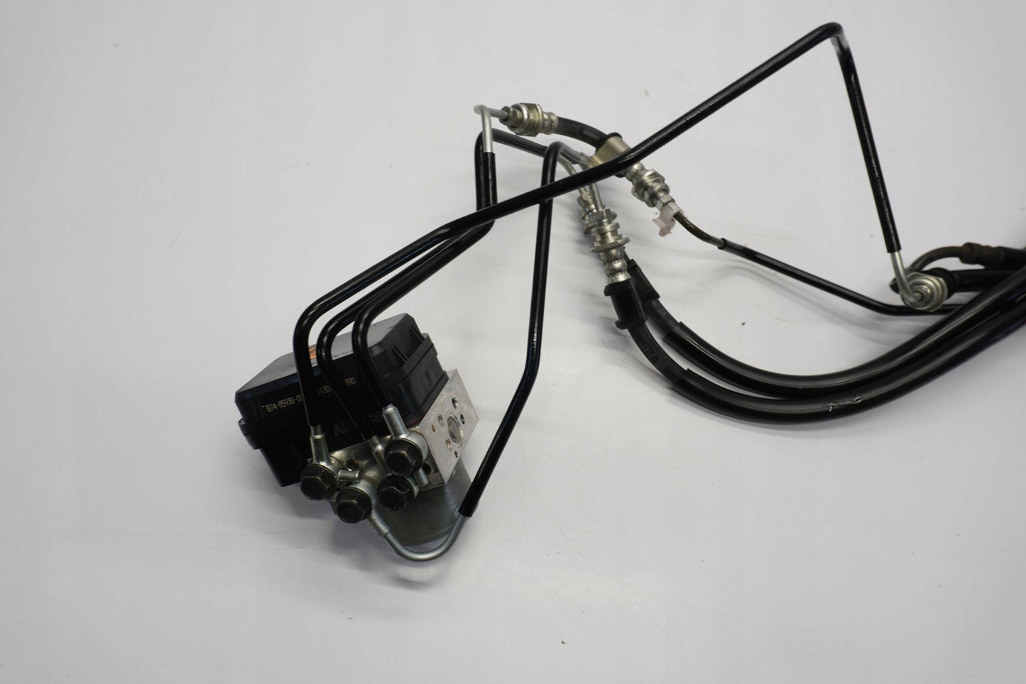 YAMAHA X-MAX 300 17- ABS Pumpe Druckmodulator 12