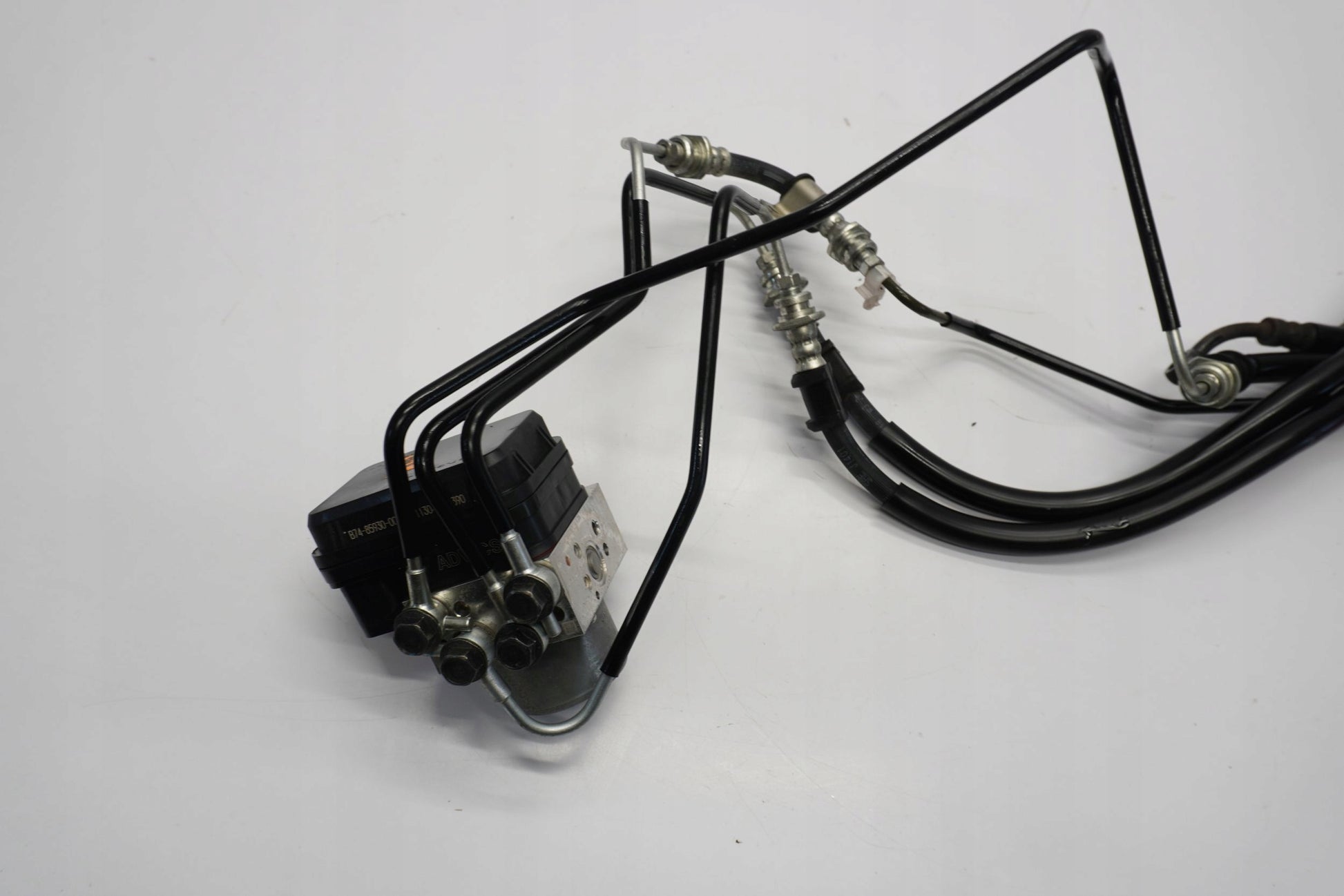 YAMAHA X-MAX 300 17- ABS Pumpe Druckmodulator 12