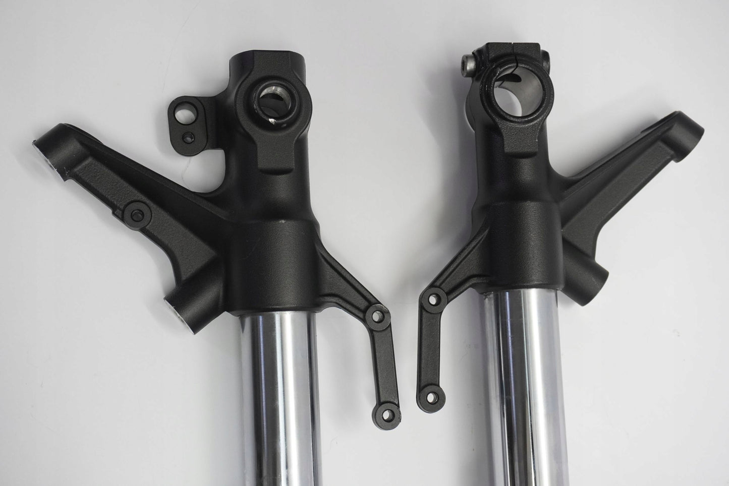 YAMAHA TRACER 9 GT + 23-24 Gabel Gabelholme Fork 6