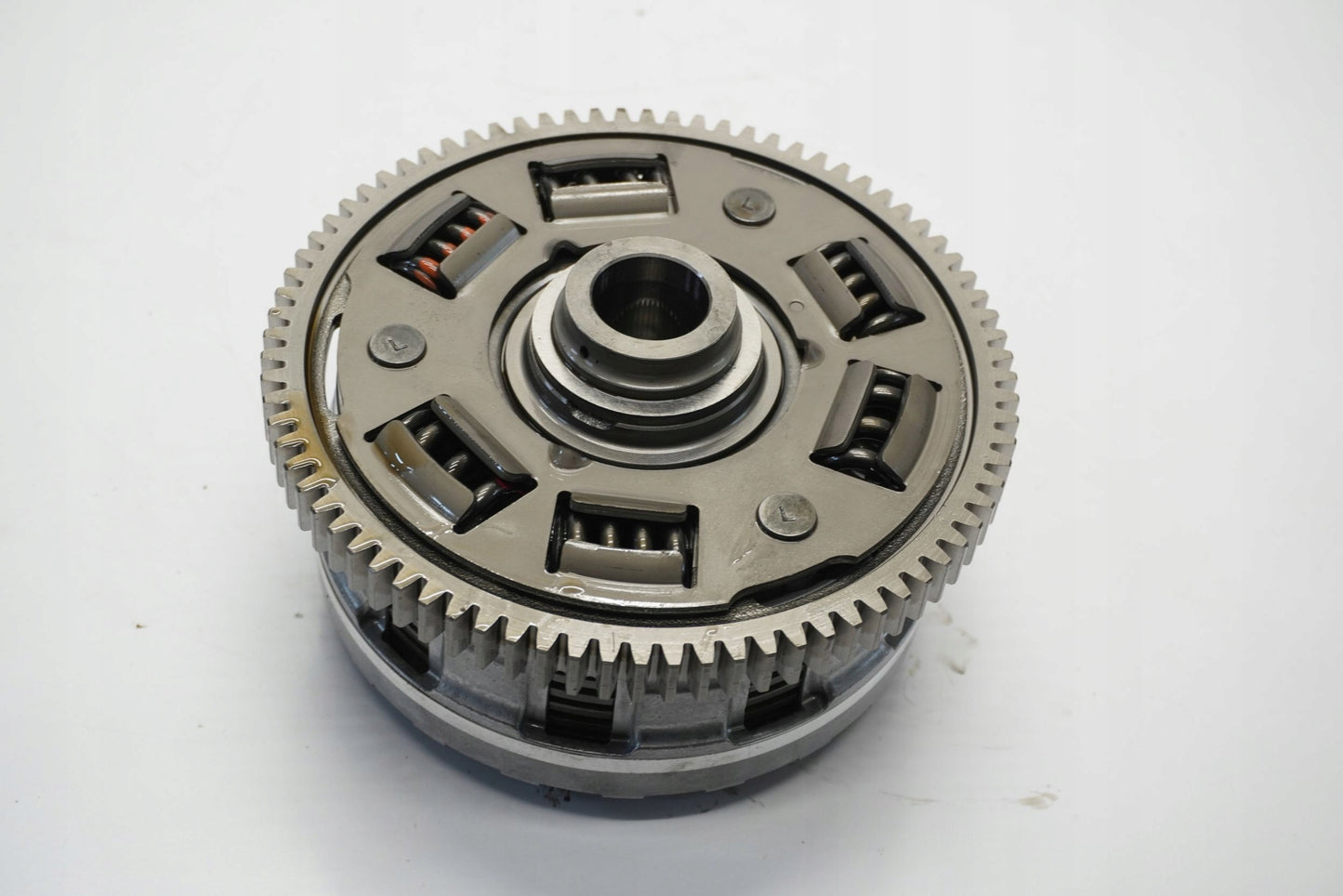 HONDA CB 750 HORNET 23- Kupplung Kupplungskorb Clutch 7