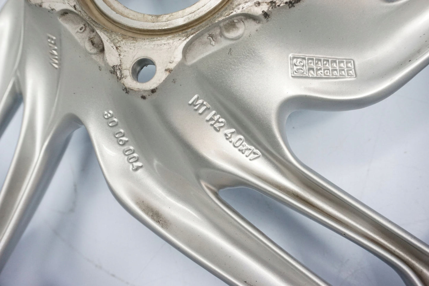 BMW R 1200 GS K25 04-07 Felge hinten Wheel Hinterrad 4