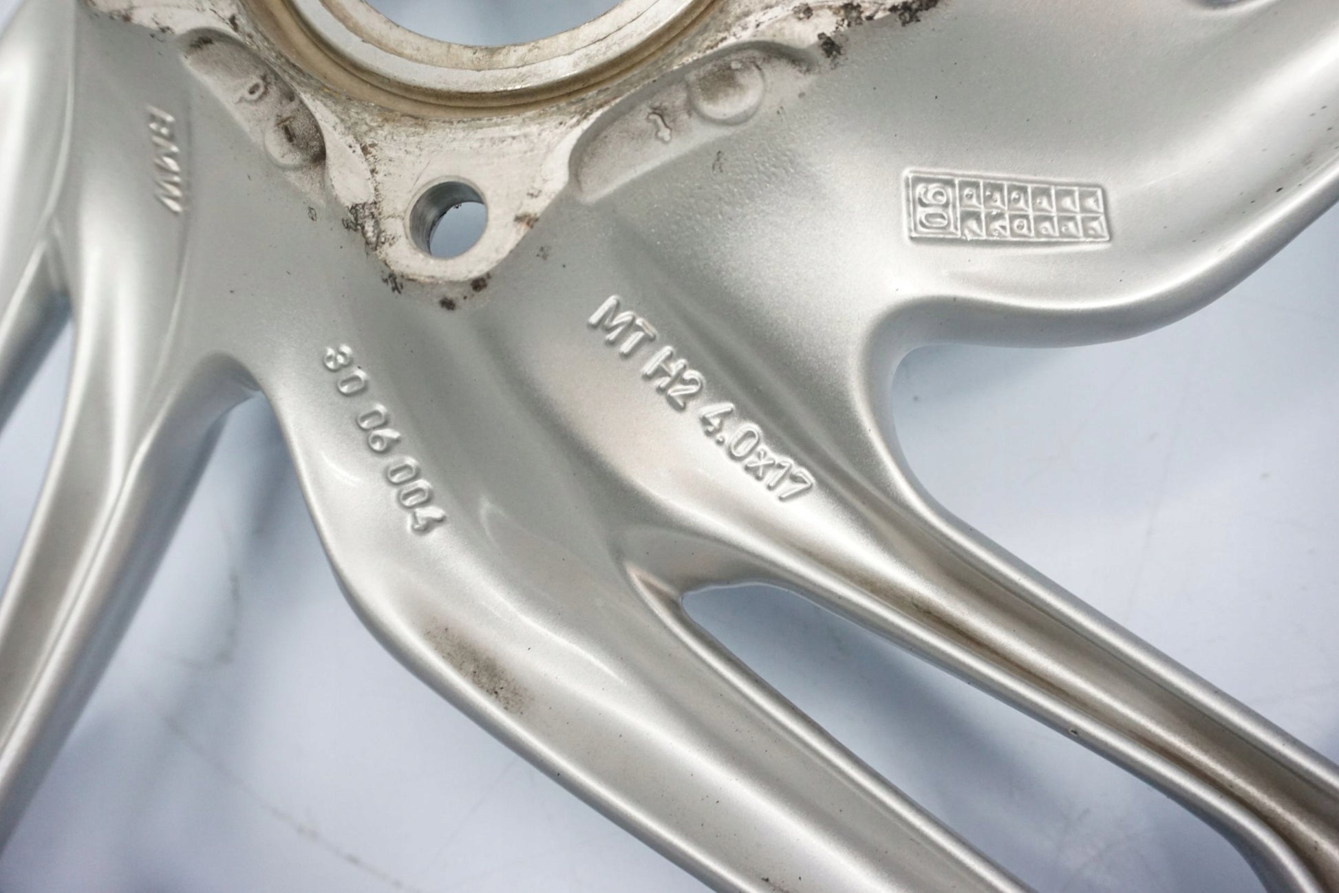 BMW R 1200 GS K25 04-07 Felge hinten Wheel Hinterrad 4