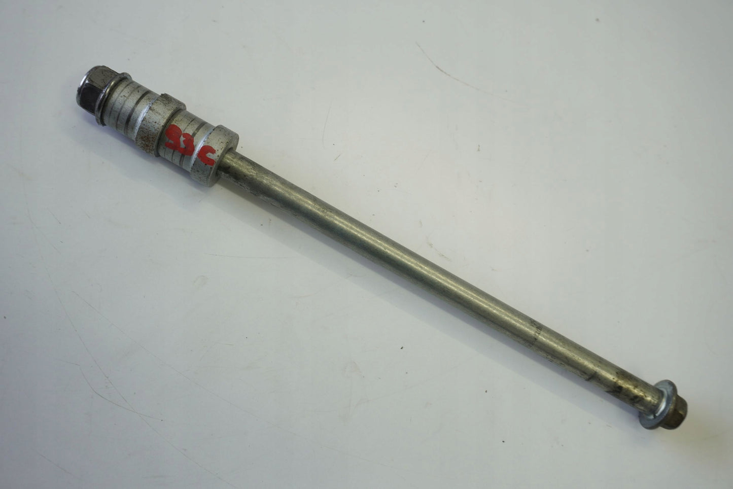 HONDA NSS 125 FORZA 14-17 Hinterachse Achse hinten Radachse rear axle 4