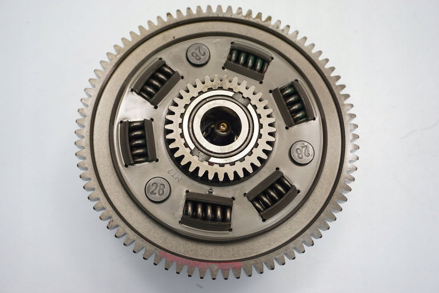 SUZUKI GSR 600 06-10 Kupplung Kupplungskorb Clutch