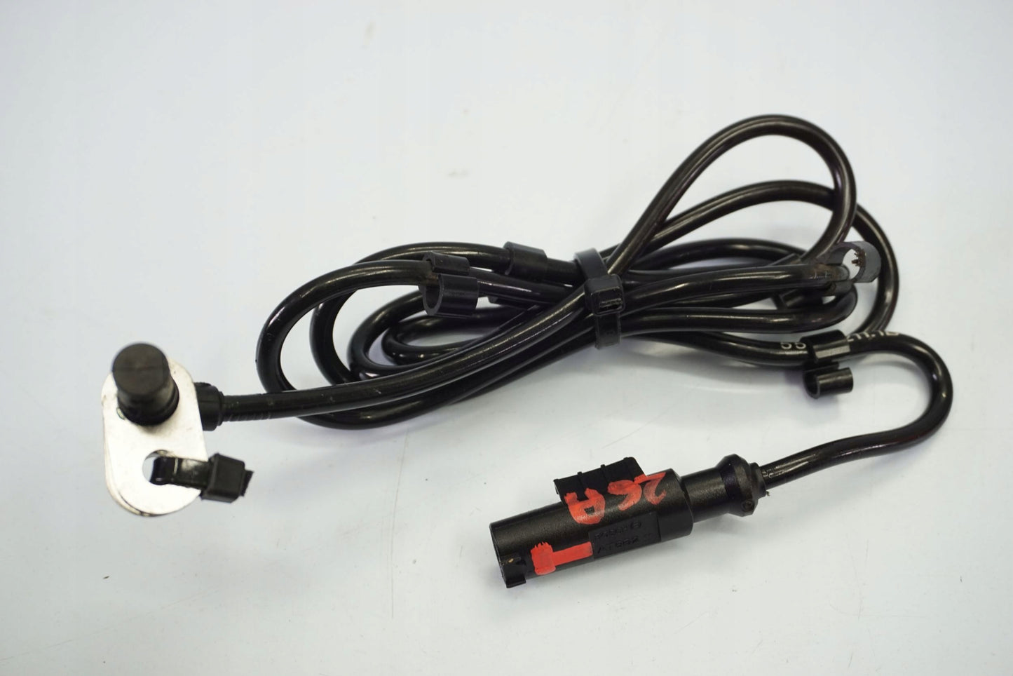 DUCATI MULTISTRADA 950 19- ABS Sensor hinten 2