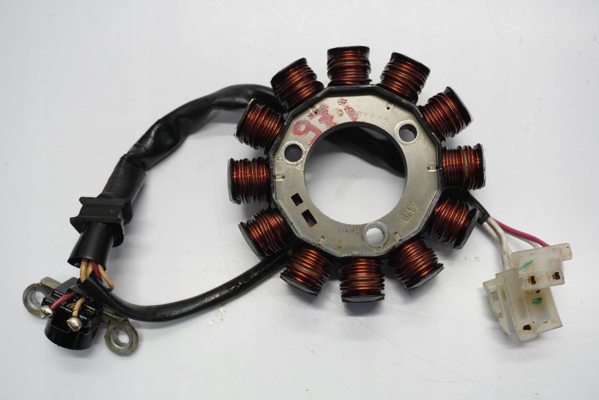 YAMAHA YZF-R 125 19-23 Lichtmaschine Stator Generator Lima Alternator 6