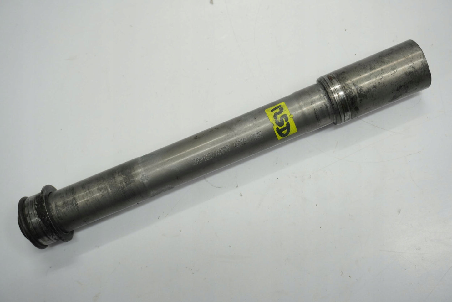 BMW R 1200 R K53 15-18 Vorderachse Achse vorne Radachse front axle 5