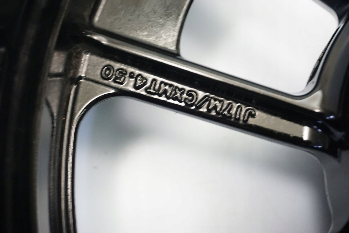 KAWASAKI VULCAN S 650 21- Felge hinten Wheel Hinterrad 10