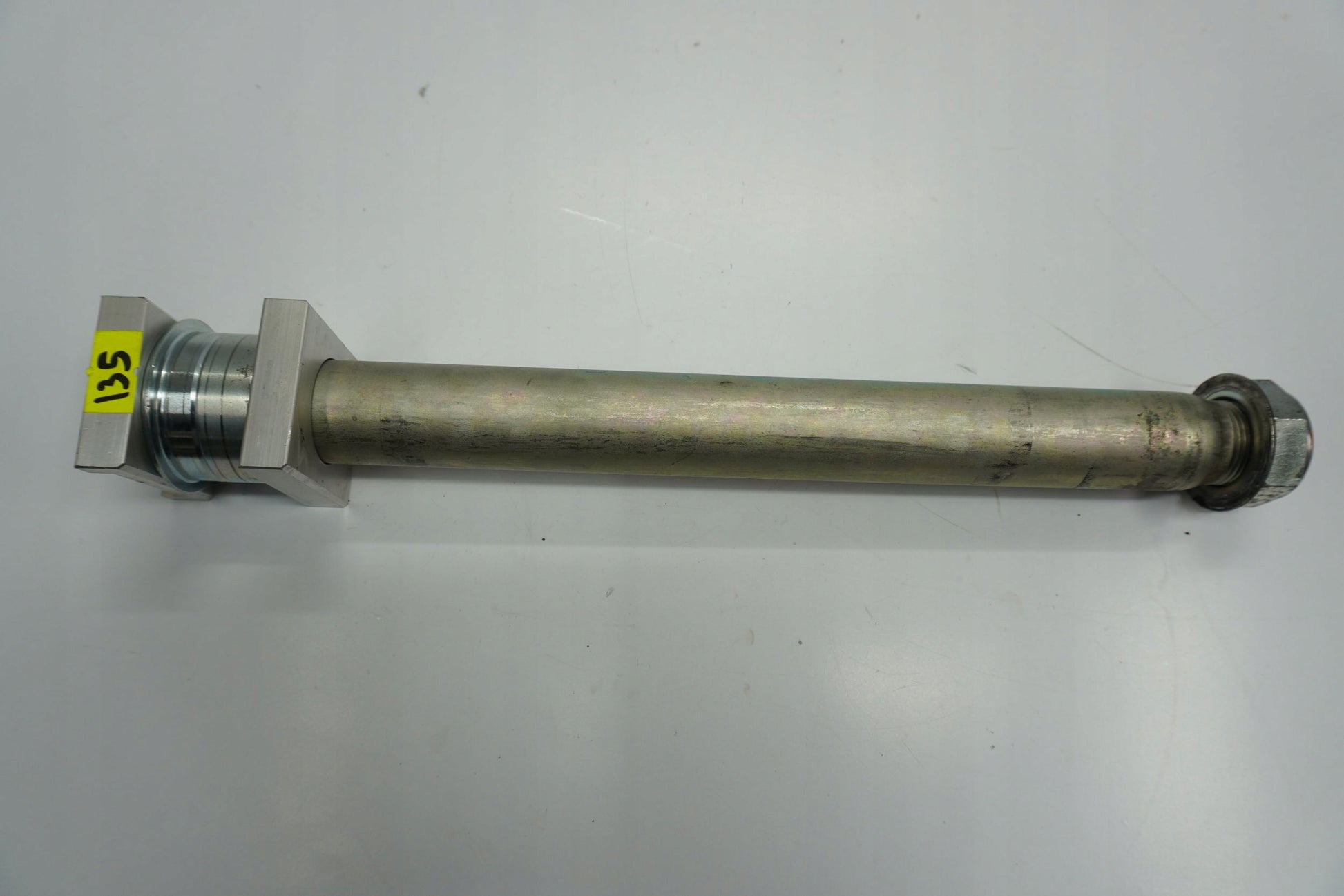 YAMAHA TRACER 9 GT + 23-24 Hinterachse Achse hinten Radachse rear axle 4