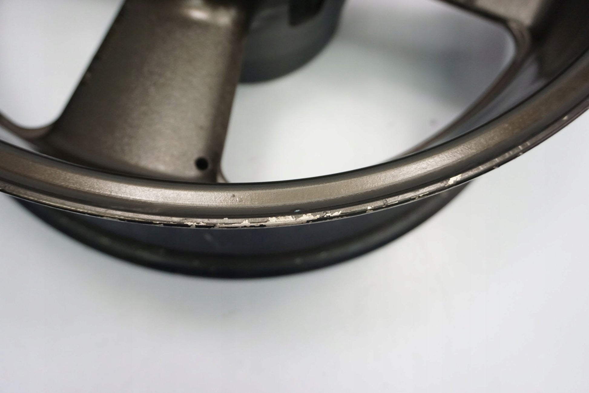 YAMAHA MT-01 1700 05-12 Felge hinten Wheel Hinterrad 2